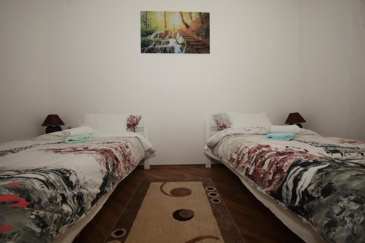 Apartman Lucija & Luka Otočac Exterior foto